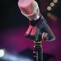 Gravity Universal Microphone Clamp